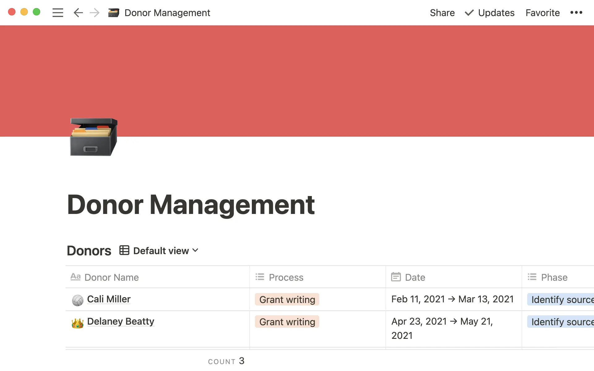 Visualização de base de dados de um documento de gestão de doações, mostrando os diferentes doadores e informações sobre cada um deles.